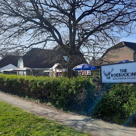 The Roebuck Inn Southampton Ngoại thất bức ảnh